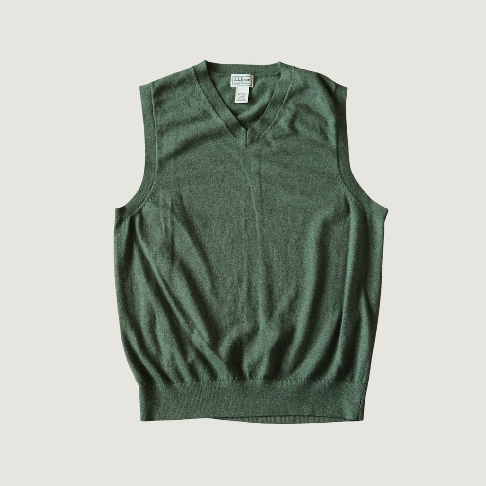 LL Bean Sweater Vest V-Neck Green Cotton Cashmere Blend Medium M-REG 3371 Mens